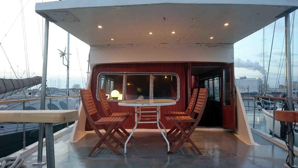 Yacht Bateau Moteur Benetti 19M Sete Exterior photo