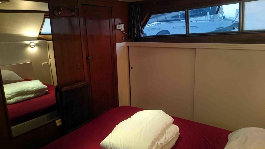 Yacht Bateau Moteur Benetti 19M Sete Exterior photo