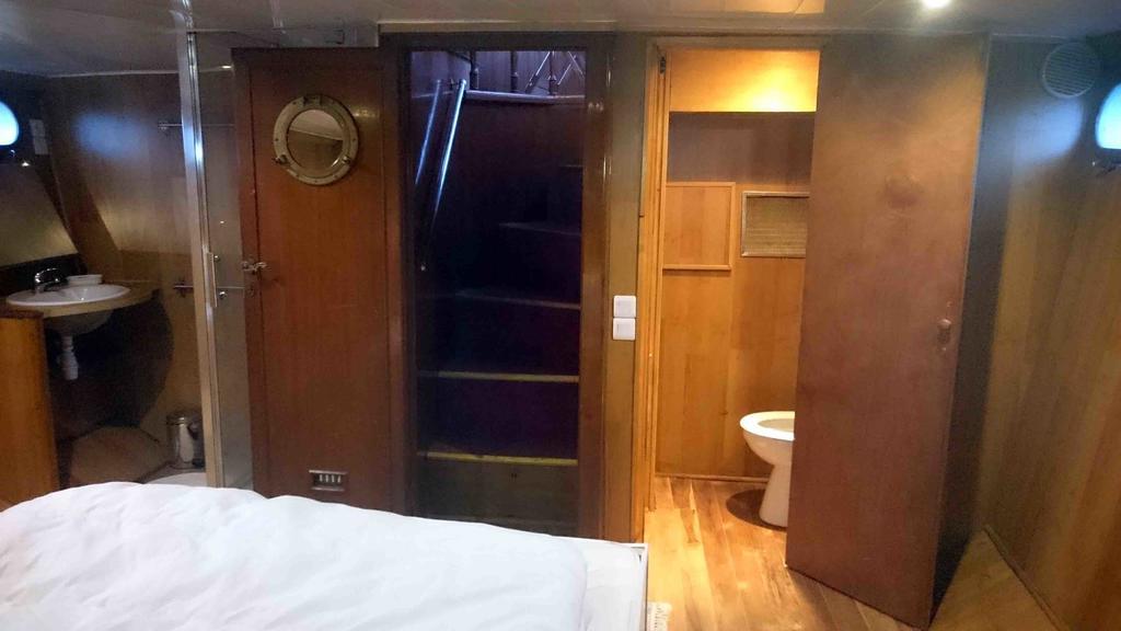 Yacht Bateau Moteur Benetti 19M Sete Exterior photo