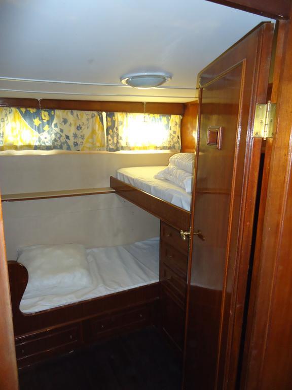 Yacht Bateau Moteur Benetti 19M Sete Exterior photo